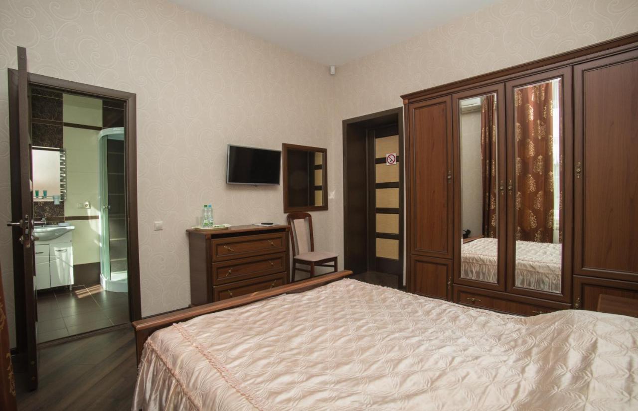 Hotel Villa Venice Vinnycja Exteriér fotografie